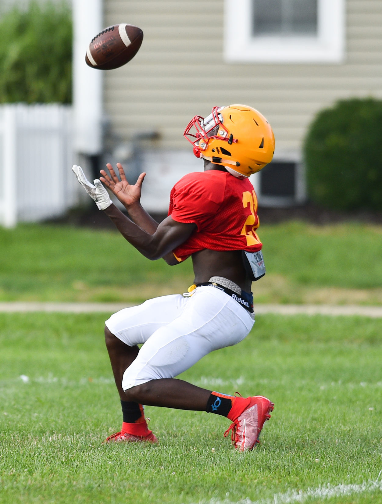 081919-mda-spt-rocky-football-069a.JPG
